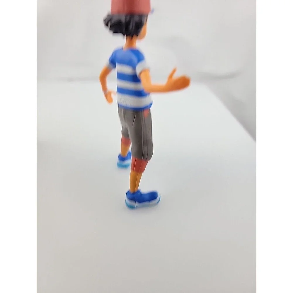 2018 Pokemon Battle Action Ash Figure Twisting Waist 4.3